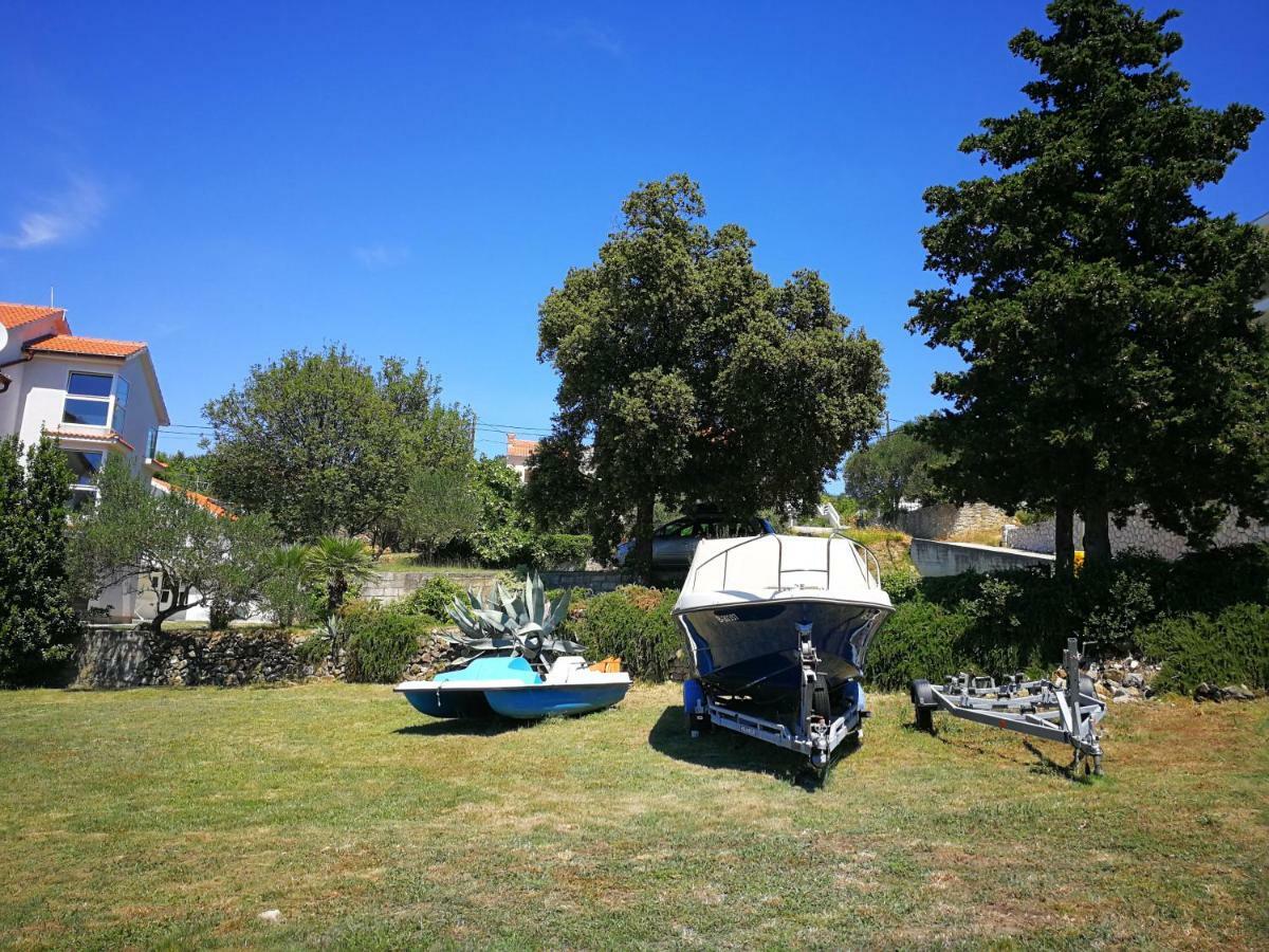 Family Friendly Apartments Island Rab Kampor Екстериор снимка