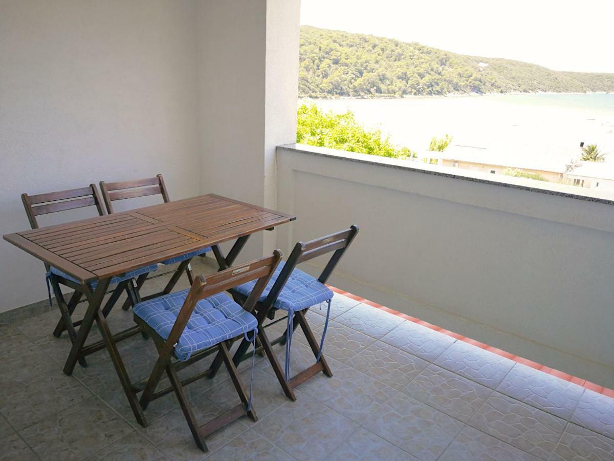 Family Friendly Apartments Island Rab Kampor Екстериор снимка